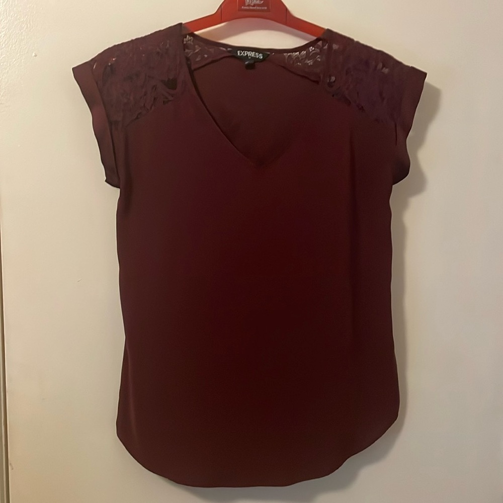 Express size XS deep purple sleeveless blouse with lace detail on shoulders